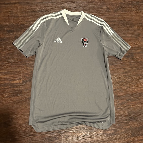 NC State adidas Men’s Logo Shirt - Picture 1 of 3